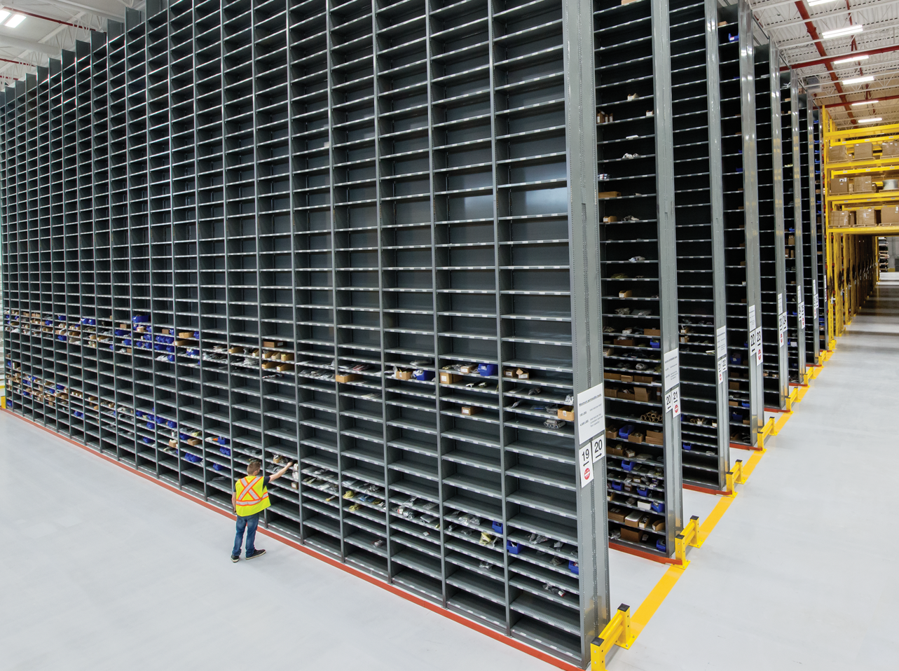 Pallet Rack Bins