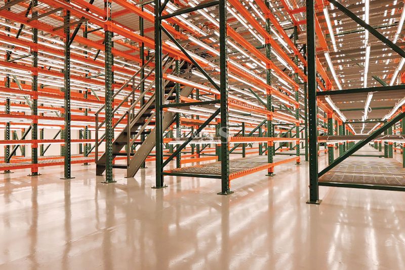 Pallet Rack Supported Catwalk For Global Company