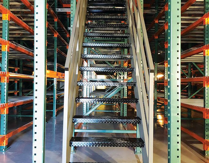 Pallet Racking Catwalk For Orange County Business